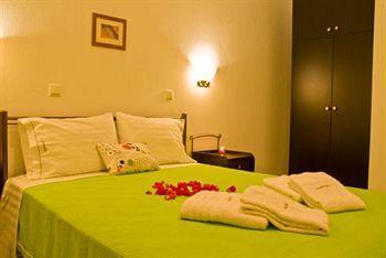 Agnanti Hotel 아피토스 외부 사진