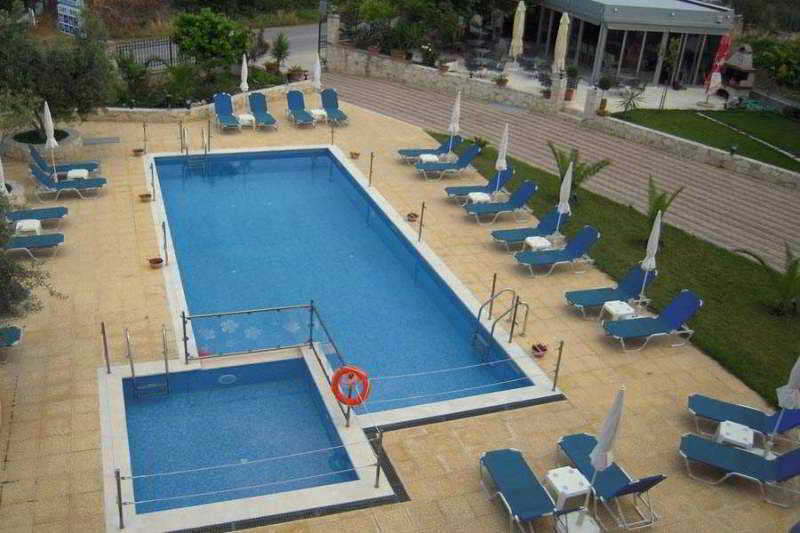 Agnanti Hotel 아피토스 외부 사진