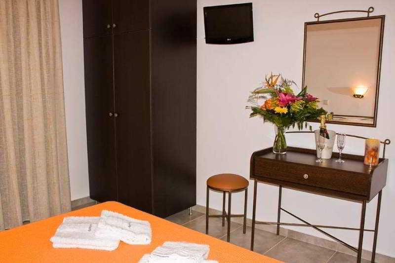 Agnanti Hotel 아피토스 외부 사진