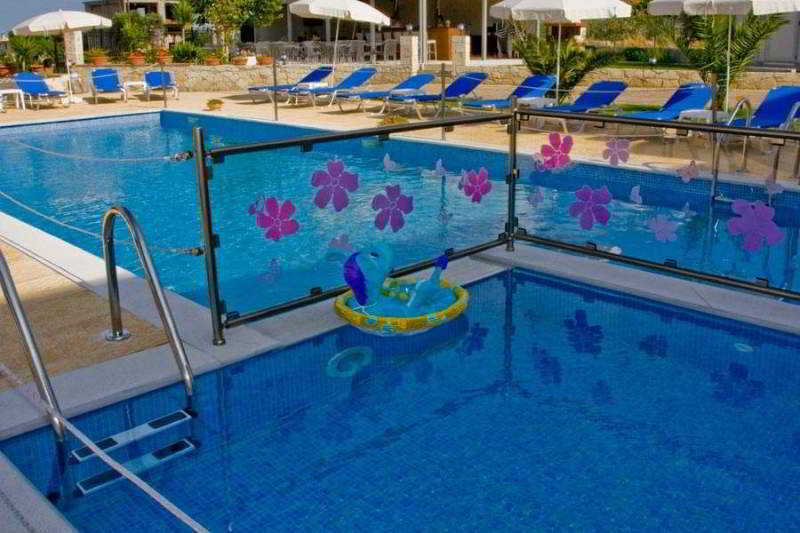 Agnanti Hotel 아피토스 외부 사진